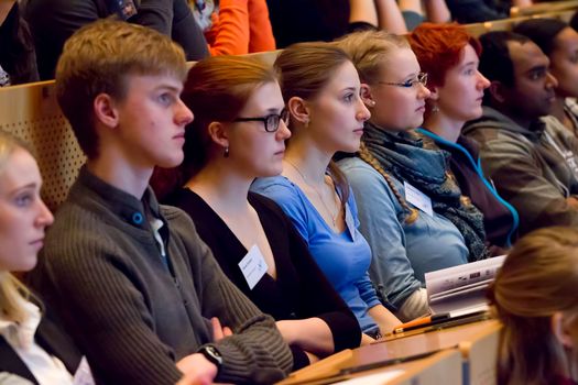 Studierende im Hörsaal