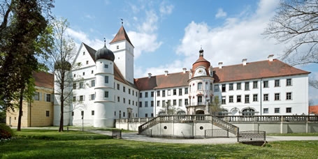 Bayerische Musikakademie Schloss Alteglofsheim bei Regensburg