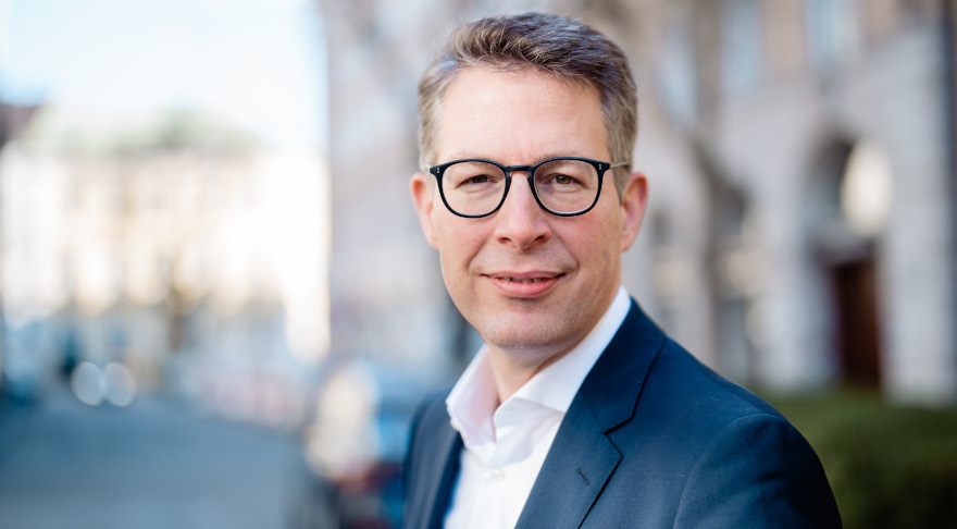 Staatsminister Markus Blume (Foto: © Steffen Böttcher)