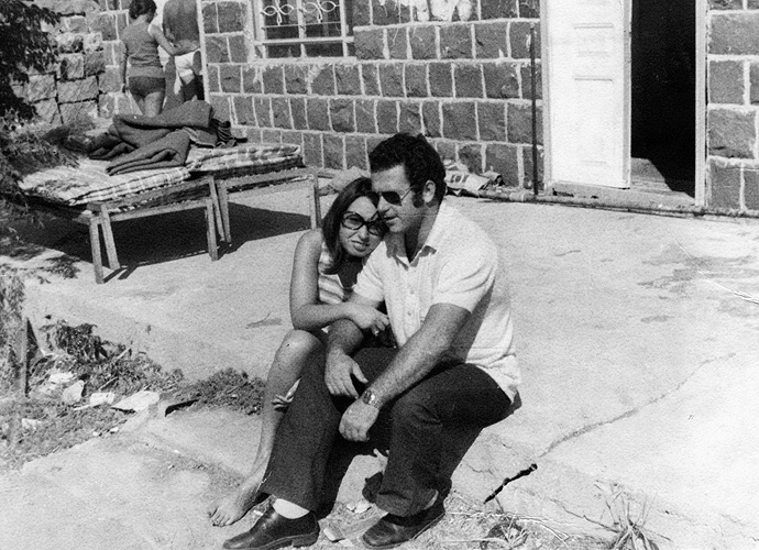 3) Muni Weinberg mit seiner Frau Mimi bei einem Ausflug, Golan, Israel, Dezember 1971