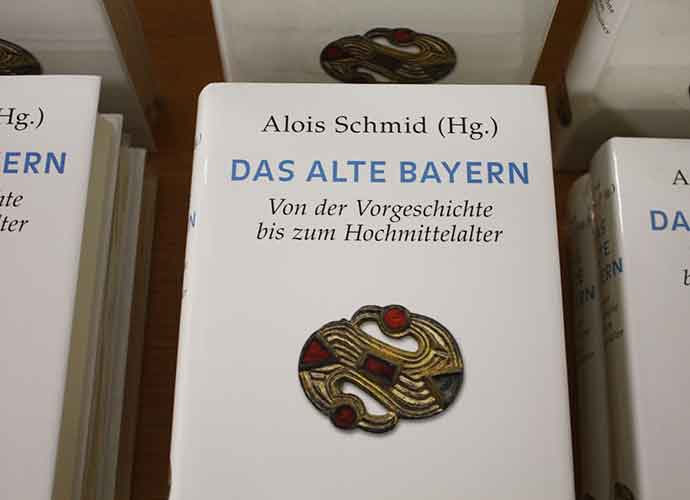 Das neu gestaltete Cover der 3. Auflage des