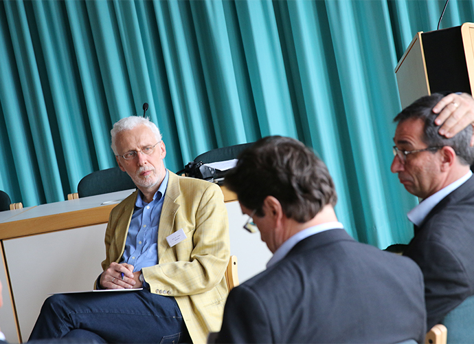 Prof. Dr. Edwin Schicker von der Ostbayerischen Technischen Hochschule Regensburg leitete einen Workshop