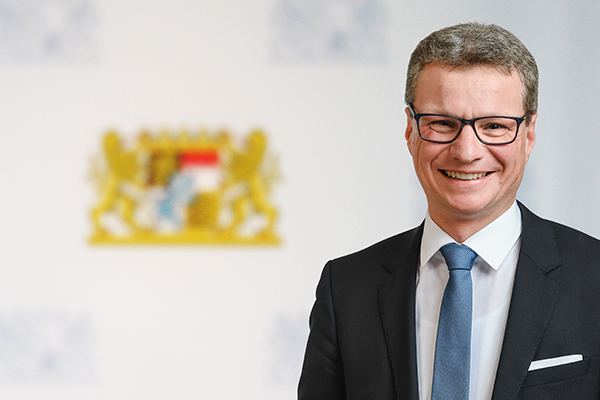 Staatsminister für Wissenschaft und Kunst Bernd Sibler