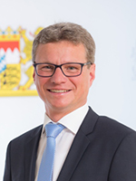 Staatsminister Bernd Sibler