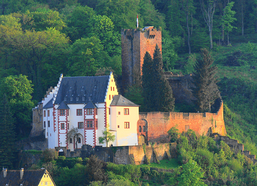 Blick auf die Mildenburg in Miltenberg
