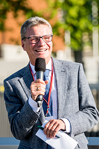 Wissenschaftsminister Bernd Sibler bei der Eröffnung des Lindauer Nobelpreisträger-Stegs (Foto: Patrick Kunkel/Lindau Nobel Laureate Meetings)