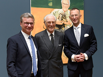 Kunstminister Bernd Sibler bei der Ausstellungseröffnung mit S.K.H. Herzog Franz von Bayern und Museumsdirektor Dr. Frank Matthias Kammel (v.l.n.r.)