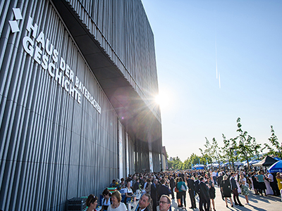 Das im Juni 2019 eröffnete Museum der Bayerischen Geschichte in Regensburg (Bild: Bayerische Staatskanzlei)
