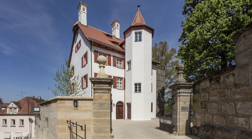 Das Weiße Schloss Heroldsberg in Mittelfranken erhält Förderung für seine digitale Präsenz