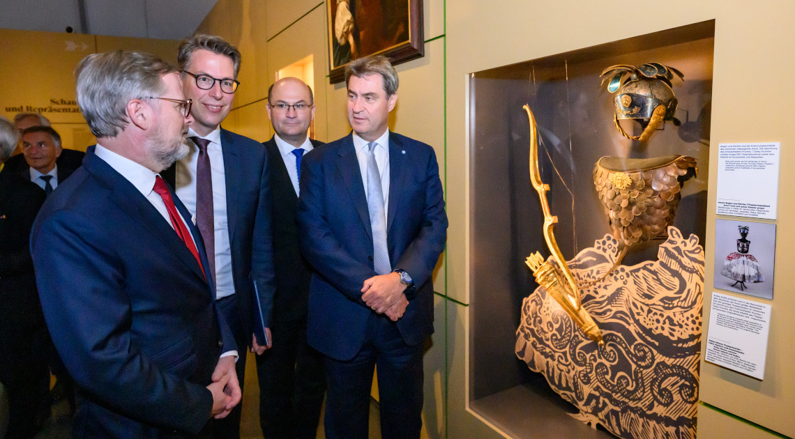 (v. l. n. r.) Tschechischer Ministerpräsident Petr Fiala, Staatsminister Markus Blume, Staatsminister Albert Füracker und Ministerpräsident Dr. Markus Söder (© Bayerische Staatskanzlei)